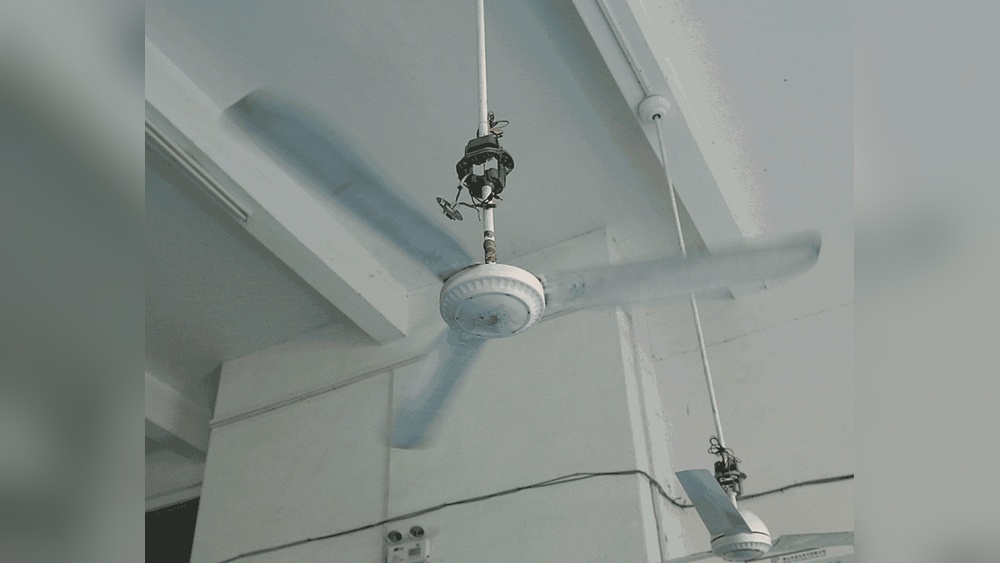 Why is My Ceiling Fan Wobbling at High Speed Only