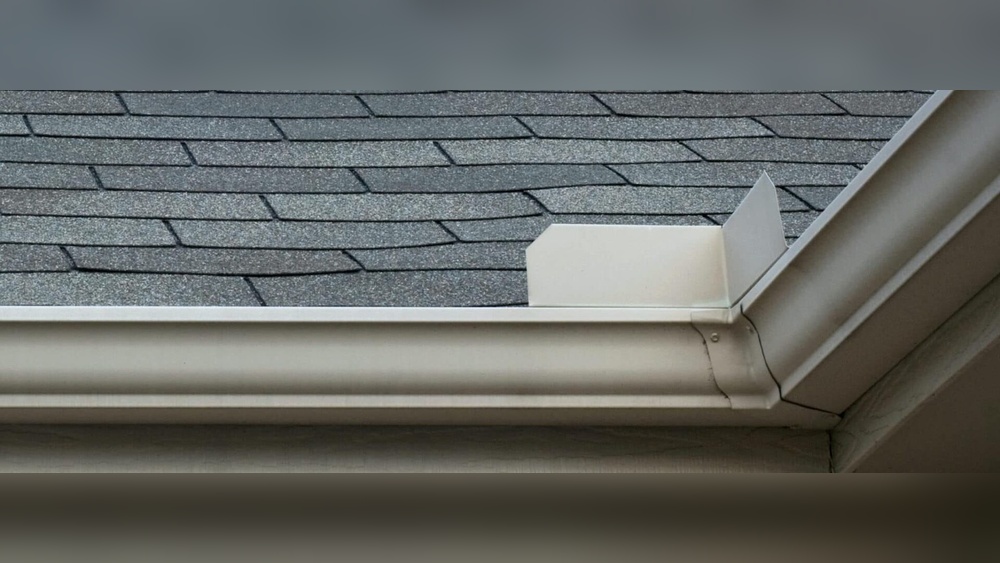 Why is My Gutter Overflowing During Rain in One Corner